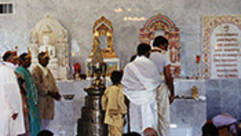 Mendicants and Laity
